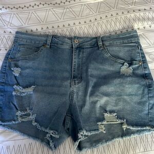 NWT distressed jean shorts